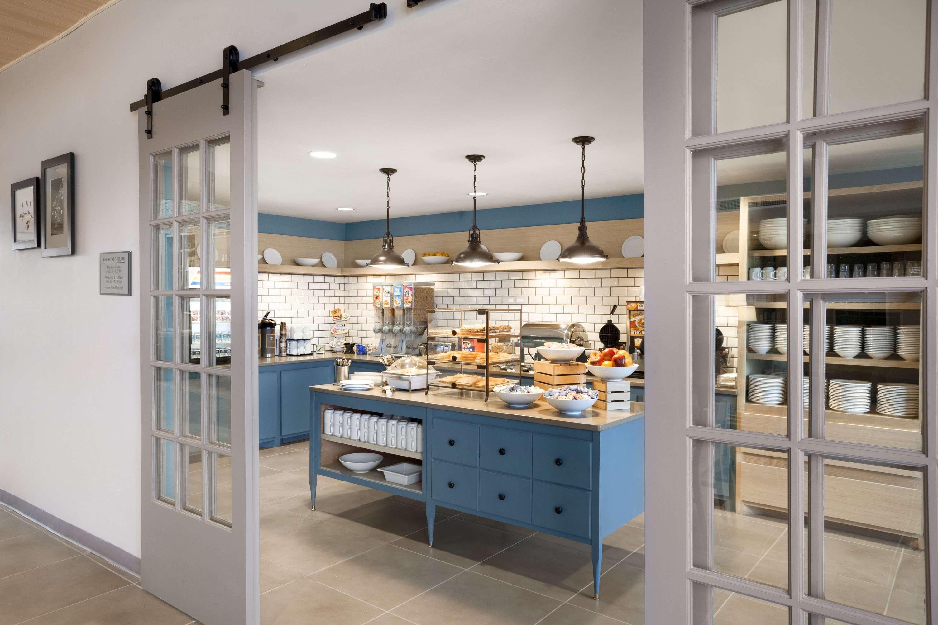 Country Inn & Suites By Radisson, Germantown, Wi Bagian luar foto