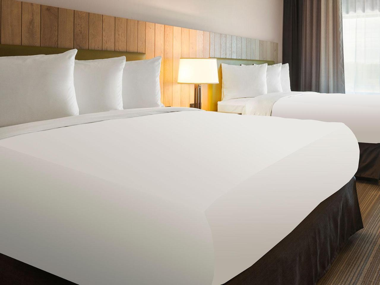Country Inn & Suites By Radisson, Germantown, Wi Bagian luar foto